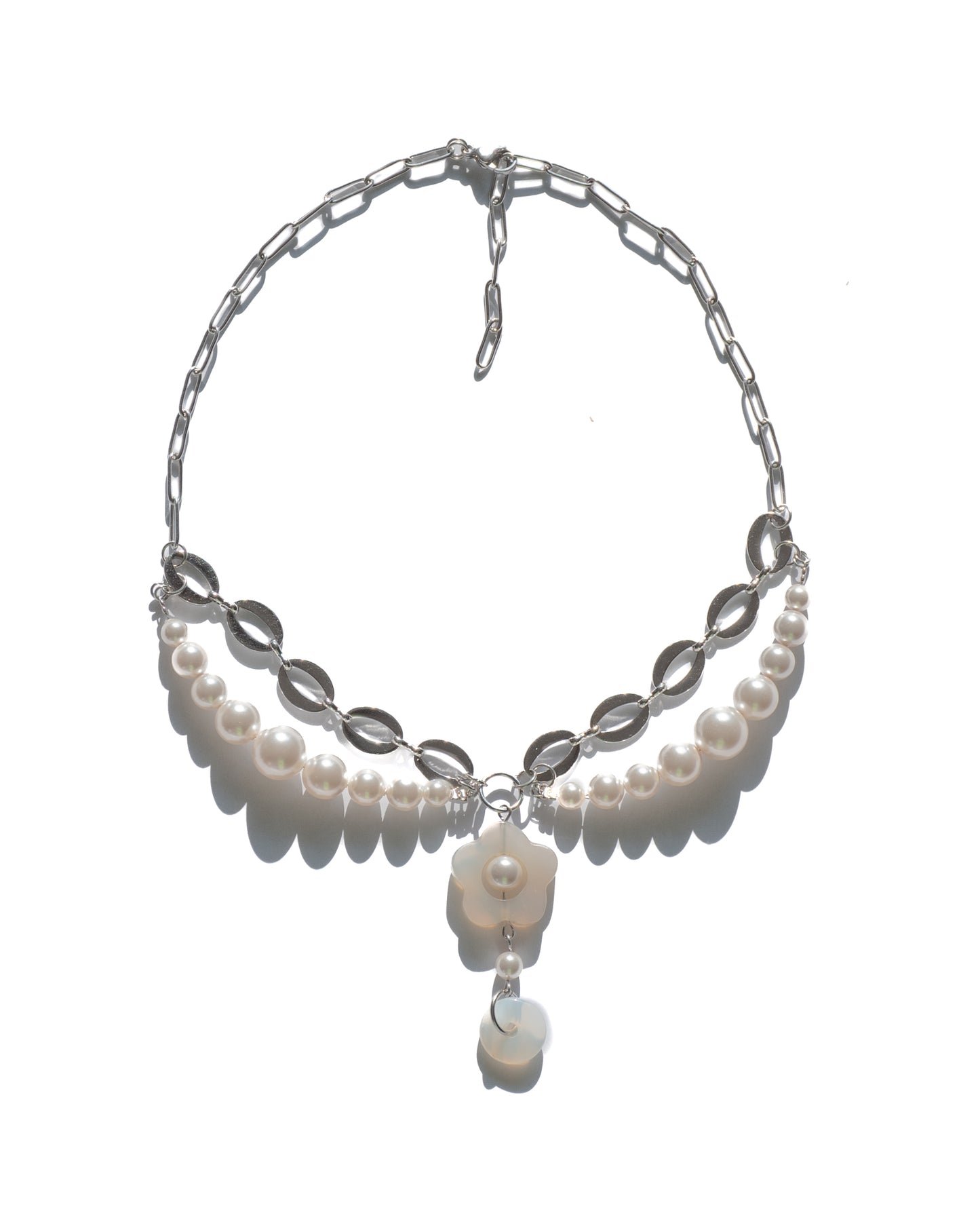 Bloom Pearl Necklace
