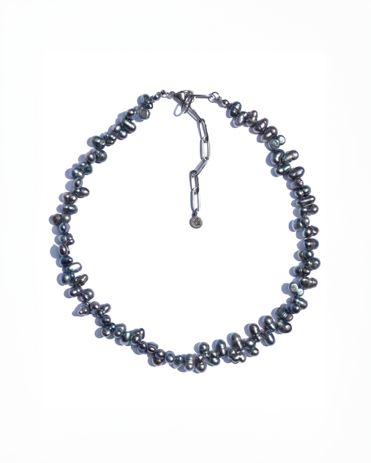 Onde Necklace